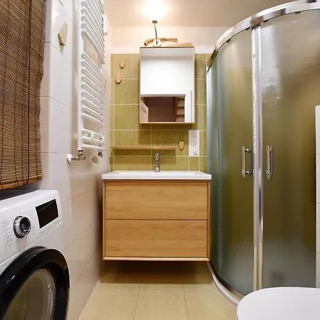 아파트 Bocianie Gniazdo Z Ogrodkiem I Garazem 코워브제크